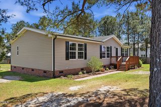 30 West Road, Angier, NC 27501