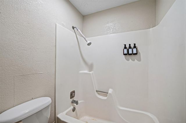 711 Leicester Lane, Houston, TX 77034