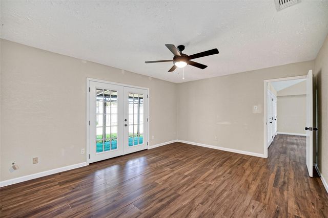 711 Leicester Lane, Houston, TX 77034