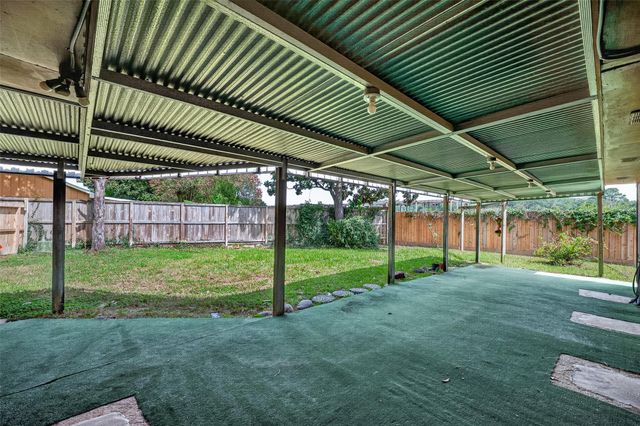 711 Leicester Lane, Houston, TX 77034