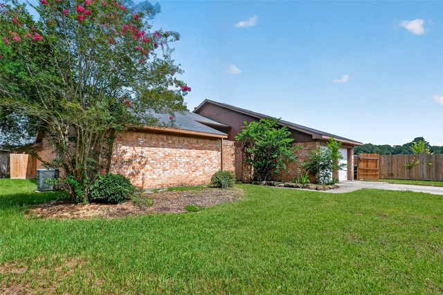 711 Leicester Lane, Houston, TX 77034