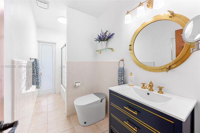 550 NE 5th St, Pompano Beach, FL 33060