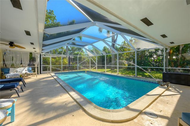 550 NE 5th St, Pompano Beach, FL 33060