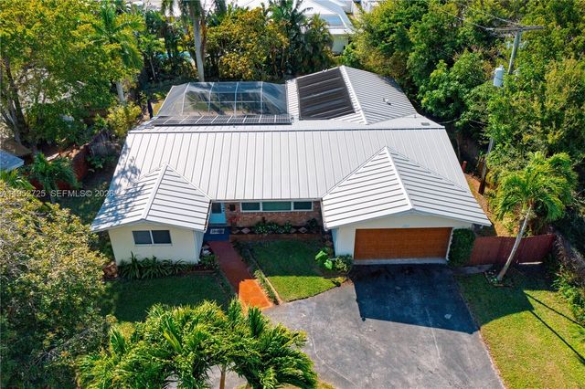 550 NE 5th St, Pompano Beach, FL 33060