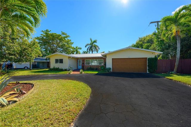 550 NE 5th St, Pompano Beach, FL 33060