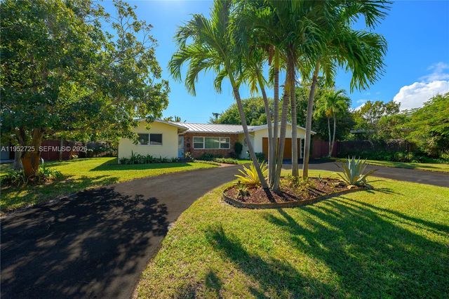 550 NE 5th St, Pompano Beach, FL 33060