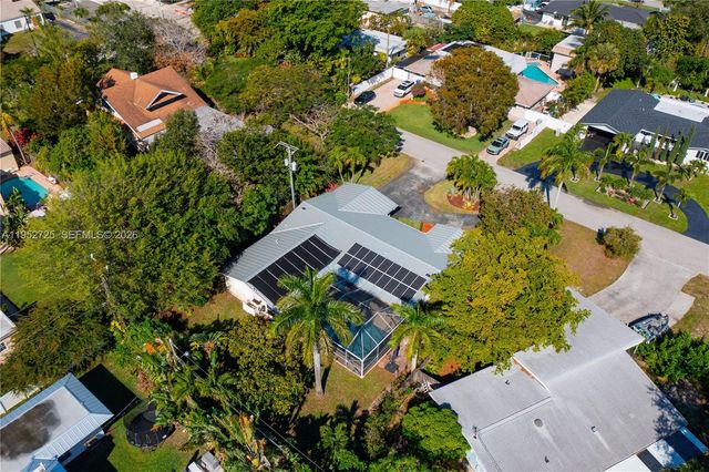 550 NE 5th St, Pompano Beach, FL 33060