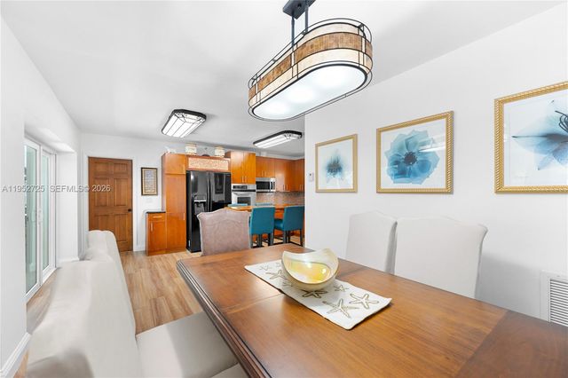 550 NE 5th St, Pompano Beach, FL 33060