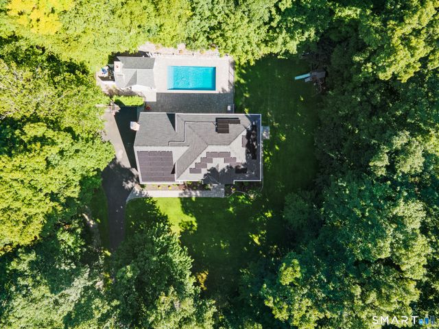 6 Little Valley Road, Oxford, CT 06478