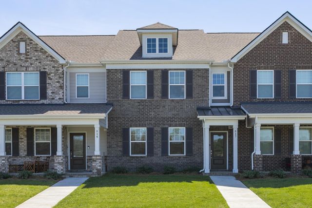 517 Swanholme Dr, Murfreesboro, TN 37128