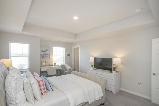 517 Swanholme Dr, Murfreesboro, TN 37128