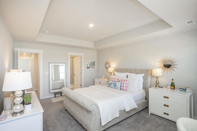 517 Swanholme Dr, Murfreesboro, TN 37128