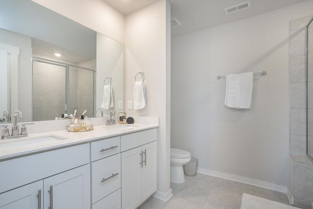 517 Swanholme Dr, Murfreesboro, TN 37128