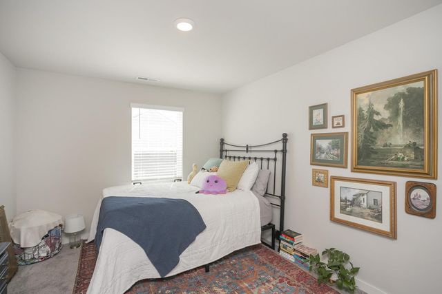 517 Swanholme Dr, Murfreesboro, TN 37128