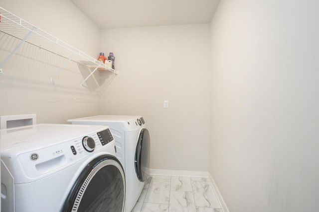 517 Swanholme Dr, Murfreesboro, TN 37128