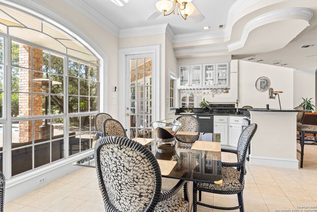 112 Canter Gait, Shavano Park, TX 78231