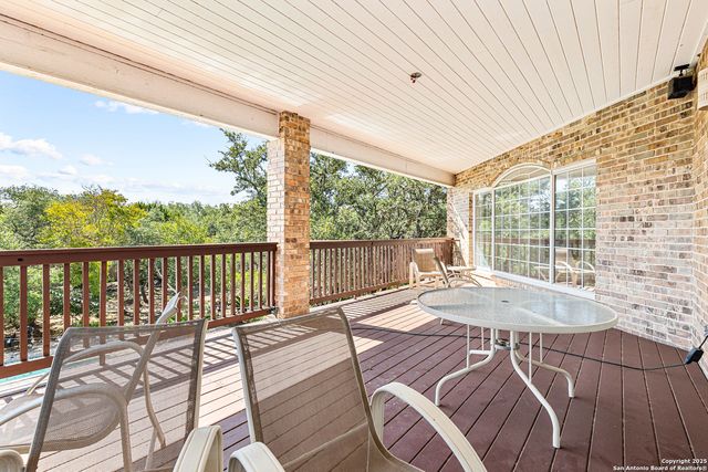 112 Canter Gait, Shavano Park, TX 78231