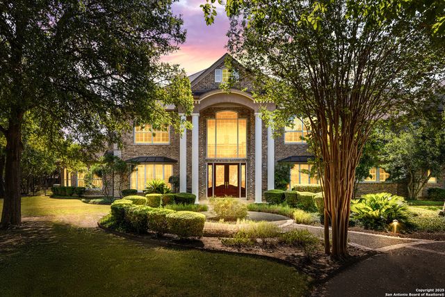 112 Canter Gait, Shavano Park, TX 78231