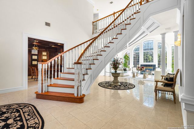 112 Canter Gait, Shavano Park, TX 78231