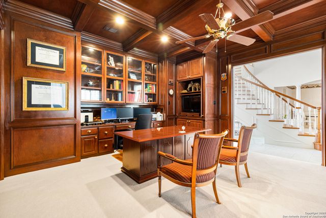 112 Canter Gait, Shavano Park, TX 78231