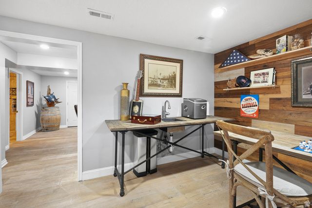 11666 S GOLD DUST DR, South Jordan, UT 84095