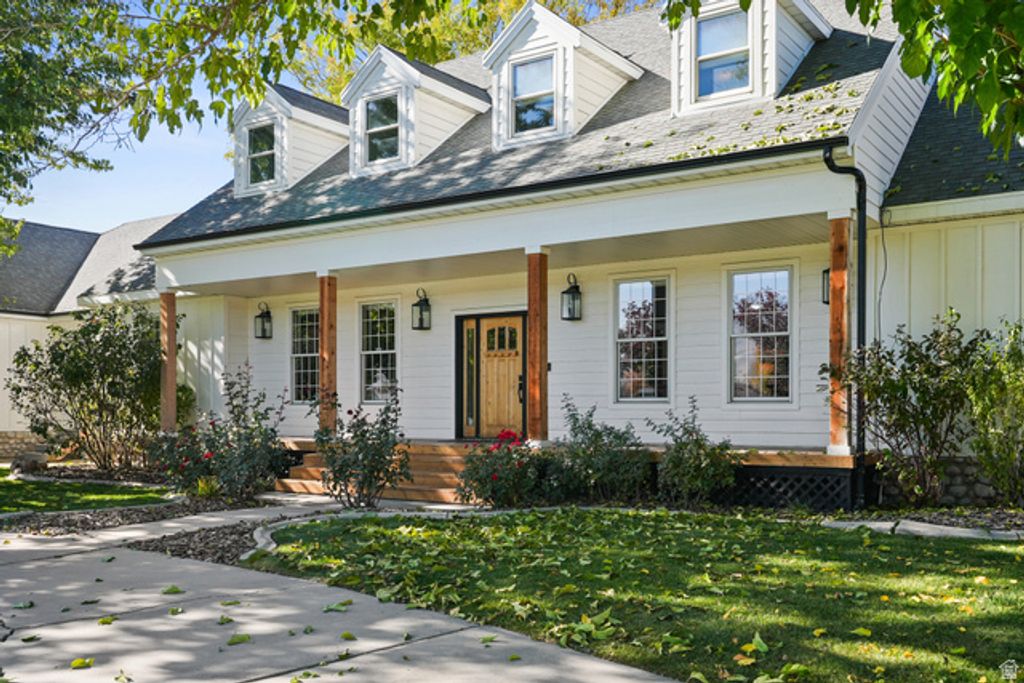 11666 S GOLD DUST DR, South Jordan, UT 84095