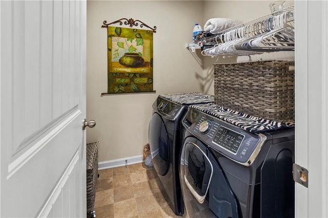 622 Little Bear Loop, Canton, GA 30114