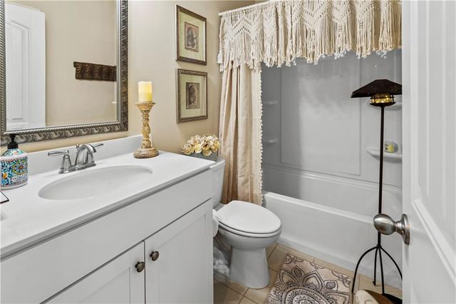 622 Little Bear Loop, Canton, GA 30114