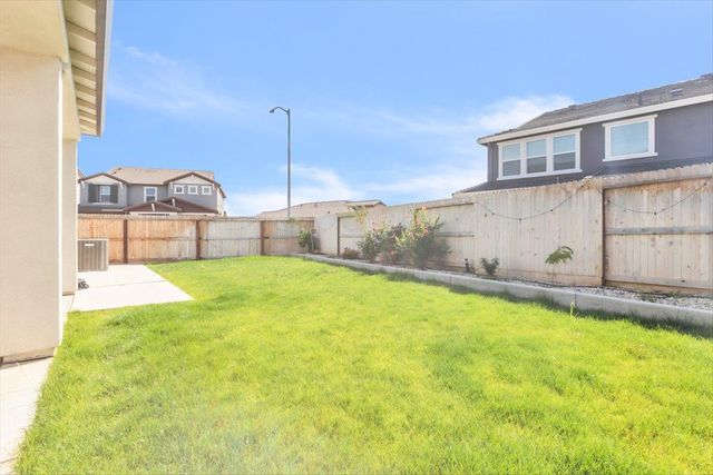 12356 Passerine Ct, Rancho Cordova, CA 95742