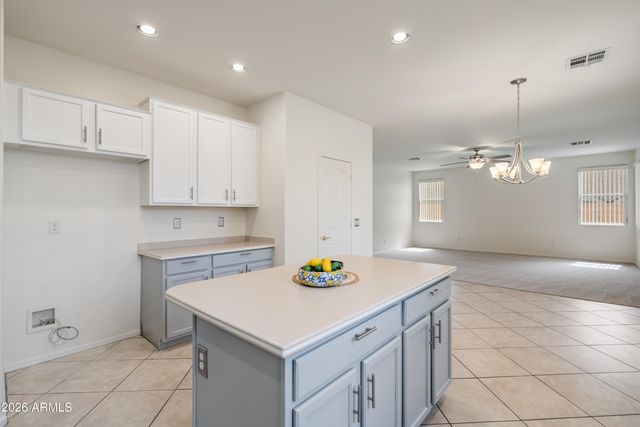 7178 W HONEYSUCKLE Drive W, Peoria, AZ 85383