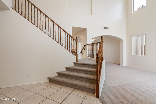 7178 W HONEYSUCKLE Drive W, Peoria, AZ 85383