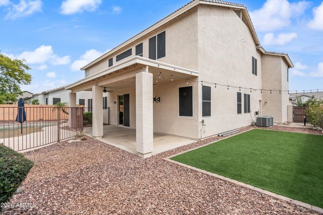 7178 W HONEYSUCKLE Drive W, Peoria, AZ 85383