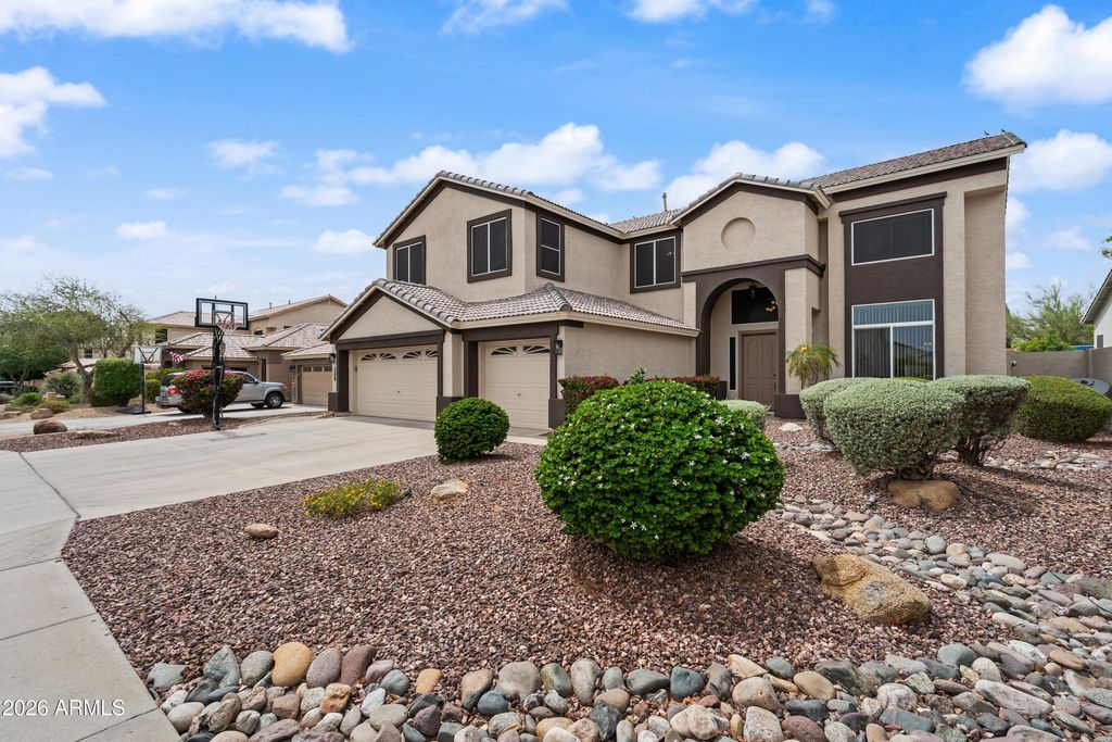 7178 W HONEYSUCKLE Drive W, Peoria, AZ 85383 — photo 2