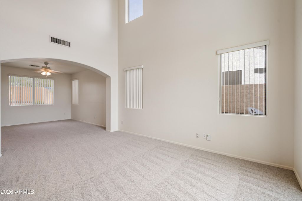 7178 W HONEYSUCKLE Drive W, Peoria, AZ 85383 — photo 5