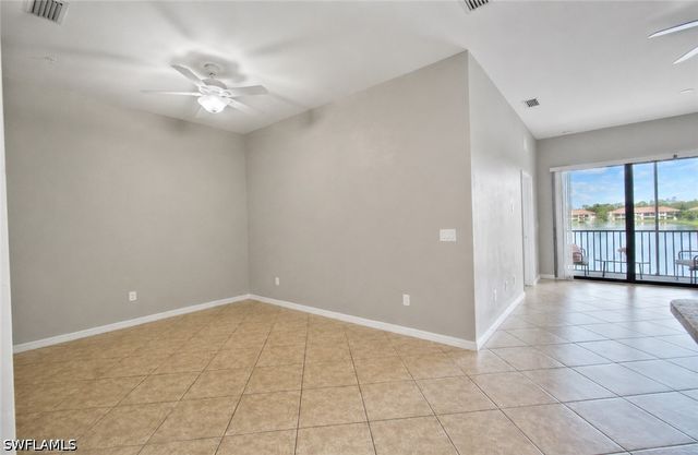 15098 Palmer Lake CIR 204, Naples, FL 34109