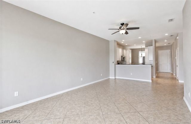 15098 Palmer Lake CIR 204, Naples, FL 34109