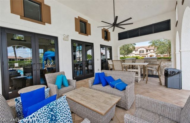 15098 Palmer Lake CIR 204, Naples, FL 34109