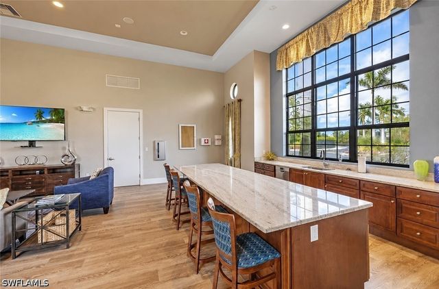 15098 Palmer Lake CIR 204, Naples, FL 34109