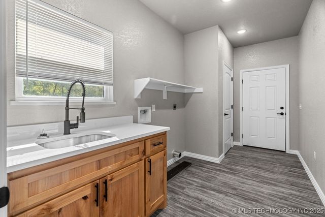 19 Skylark Lane, Caddo, OK 74701