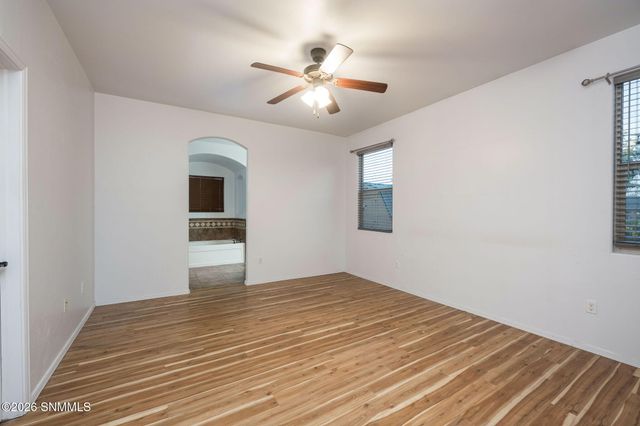 4003 Monte Luna Court, Las Cruces, NM 88012