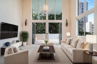 1428 West Ave 201, Miami Beach, FL 33139