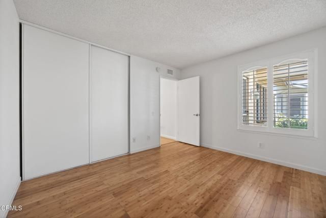 42063 Village 42, Camarillo, CA 93012