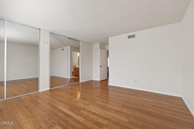 42063 Village 42, Camarillo, CA 93012