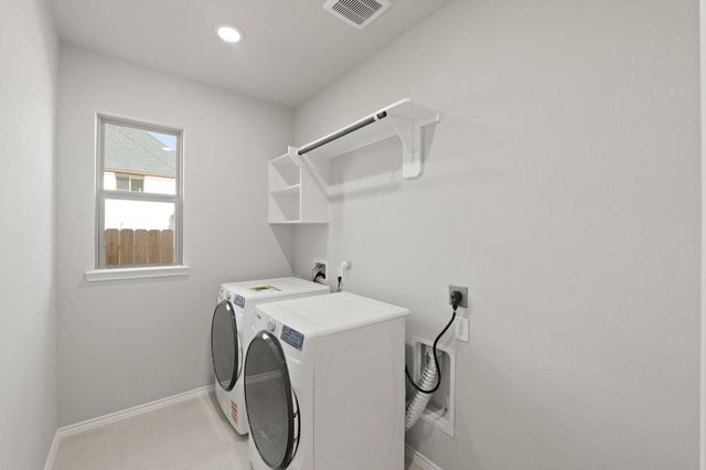 28829 Crockett Gardens Drive, New Caney, TX 77357