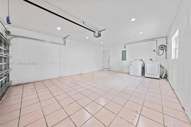 9460 Atlantic St, Miramar, FL 33025