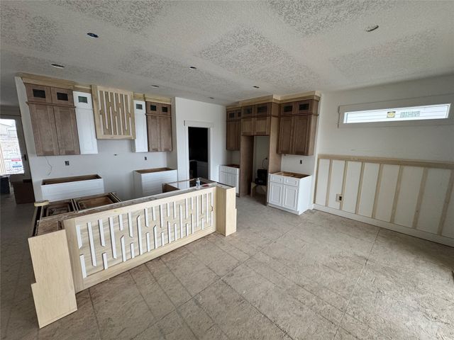 1370 NW Brooks Drive, Waukee, IA 50263