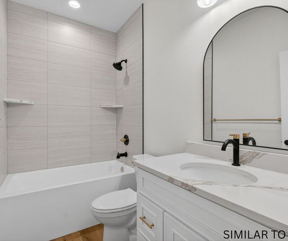 1370 NW Brooks Drive, Waukee, IA 50263