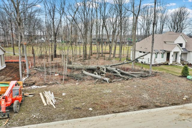 3798 Cherwell Drive, Zionsville, IN 46077