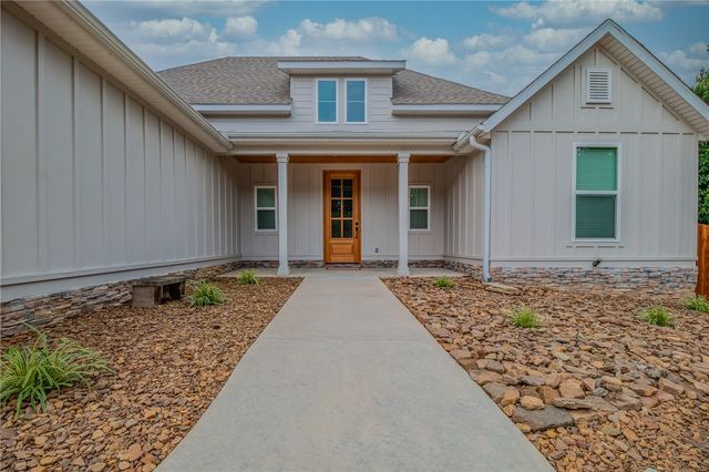 9 Clevedon Circle, Bella Vista, AR 72715