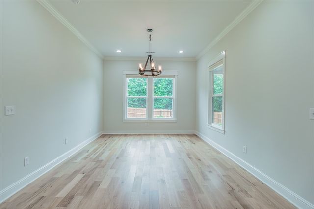 9 Clevedon Circle, Bella Vista, AR 72715